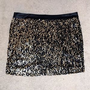 Forever21 Plus Black/Gold Sequin Mini Skirt 3X
